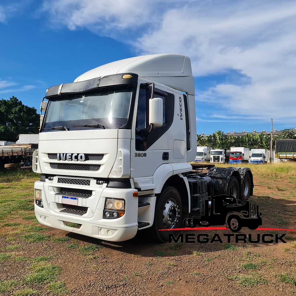 Caminhão IVECO STRALIS 380 Cavalo Mecânico ANO 2010 de MegaTruck MS no Mato Grosso do Sul