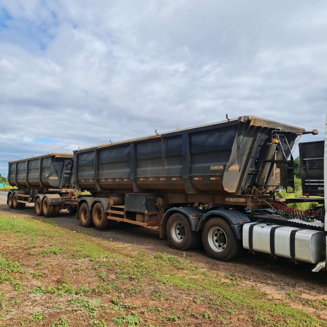 Carreta RODOTREM BASCULANTE Aizi ANO 2020 6 Eixos de MegaTruck MS no Mato Grosso do Sul