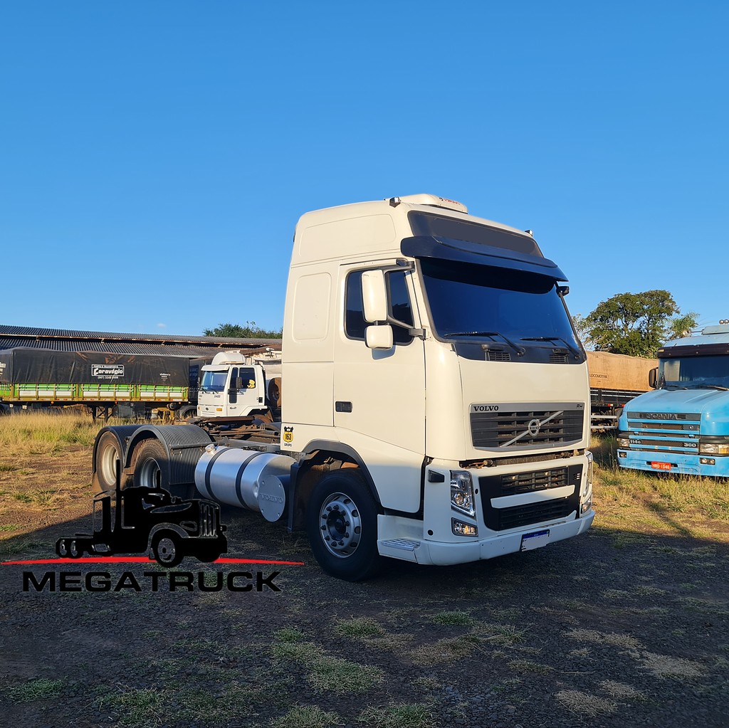 Caminhão VOLVO FH 440 Cavalo Mecânico ANO 2010 de MegaTruck MS no Mato Grosso do Sul