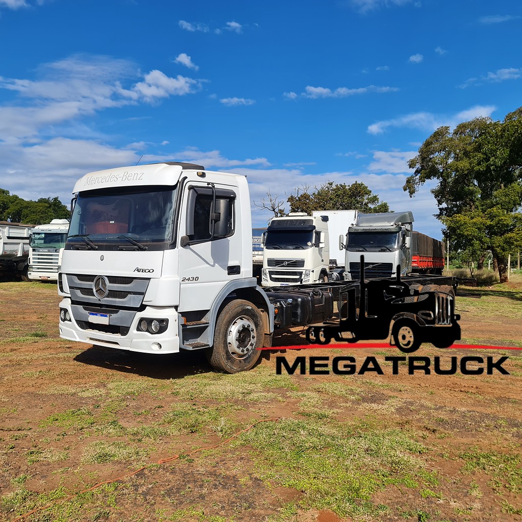 Caminhão MERCEDES BENZ MB 2430 Aves Vivas ANO 2019 de MegaTruck MS no Mato Grosso do Sul