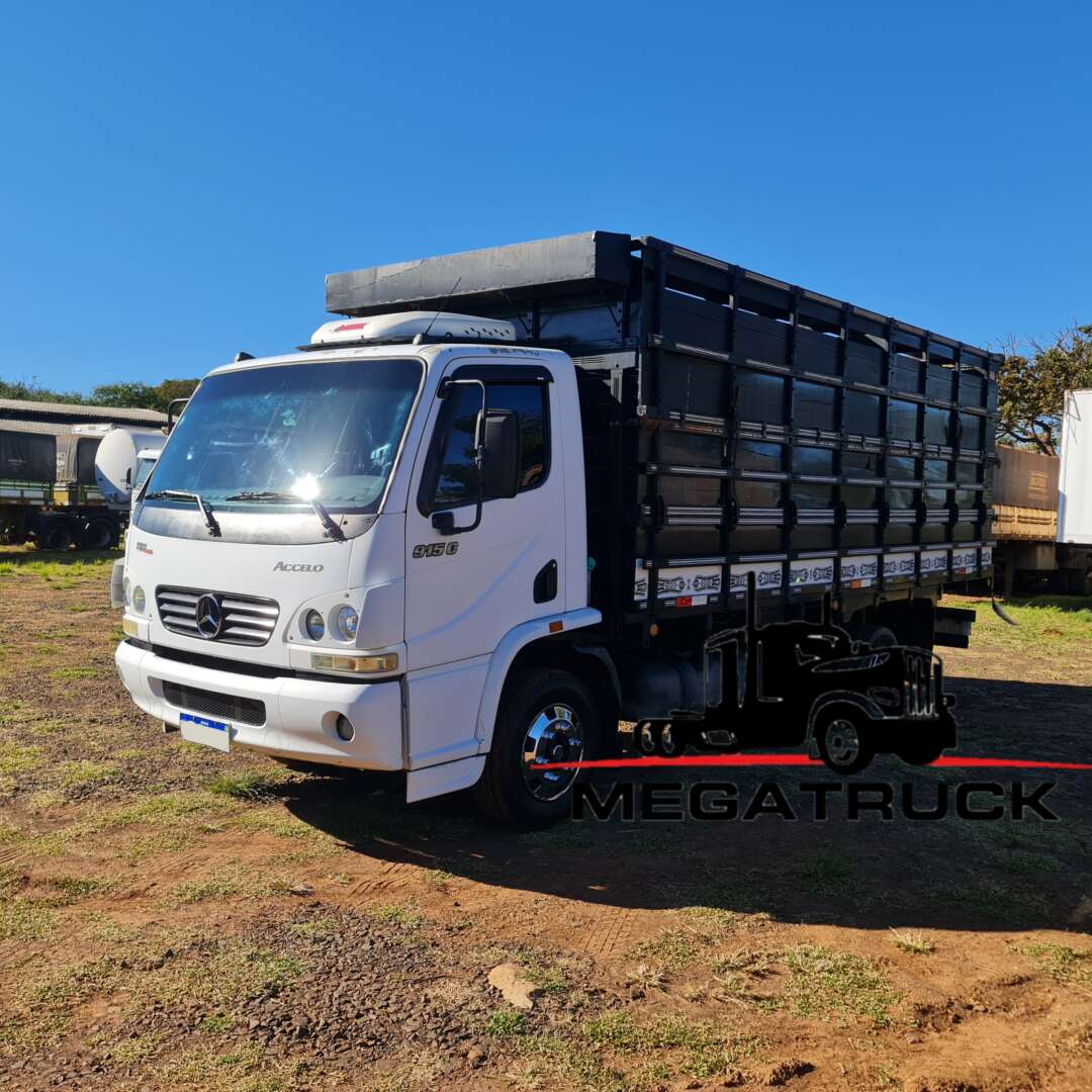 Caminhão MERCEDES BENZ MB&nbsp;915 Carroceria ANO 2006 de MegaTruck MS no Mato Grosso do Sul