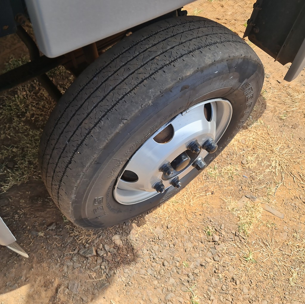 Caminhão FORD CARGO 816 Carga Seca ANO 2017 de MegaTruck MS no Mato Grosso do Sul