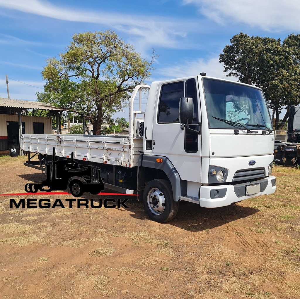 Caminhão FORD CARGO 816 Carga Seca ANO 2017 de MegaTruck MS no Mato Grosso do Sul