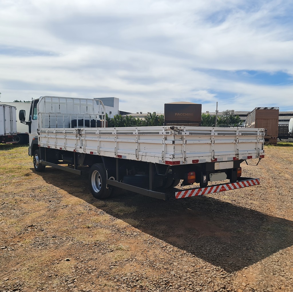 Caminhão FORD CARGO 816 Carga Seca ANO 2017 de MegaTruck MS no Mato Grosso do Sul