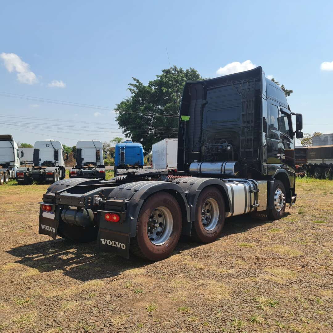 Caminhão VOLVO FH 540 Cavalo Mecânico ANO 2013 de MegaTruck MS no Mato Grosso do Sul