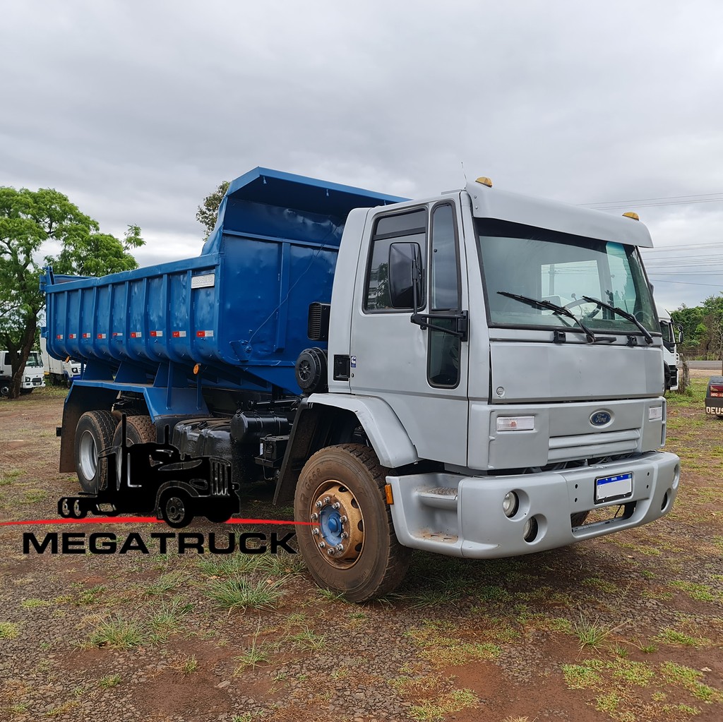Caminhão FORD CARGO 2422 Caçamba Basculante ANO 2005
