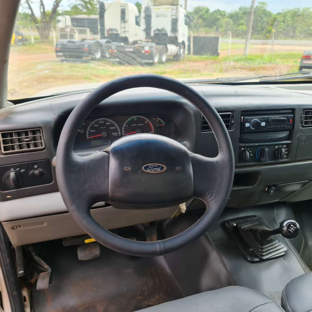 Caminhão FORD F-4000 Carroceria ANO 2007 de MegaTruck MS no Mato Grosso do Sul
