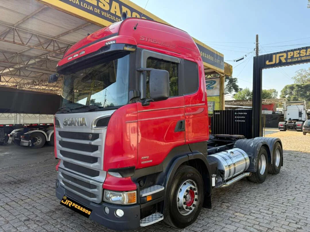 Caminhão SCANIA 480 Cavalo Mecânico ANO 2014 de Jr Pesados no Paraná