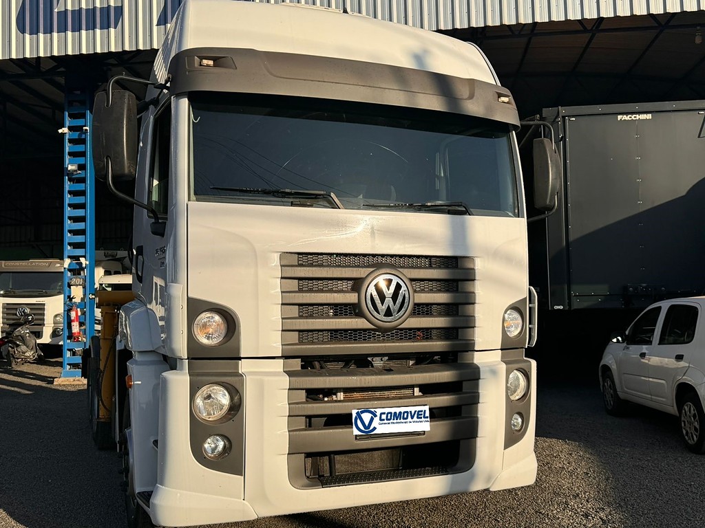 Caminhão VOLKSWAGEN VW 25390 Guincho Munck ANO 2013 de Comovel Veículos em São Paulo