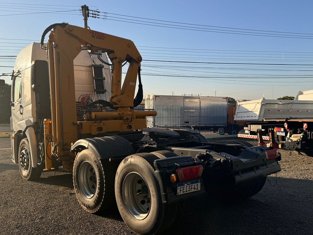 Caminhão VOLKSWAGEN VW 25390 Guincho Munck ANO 2013 de Comovel Veículos em São Paulo