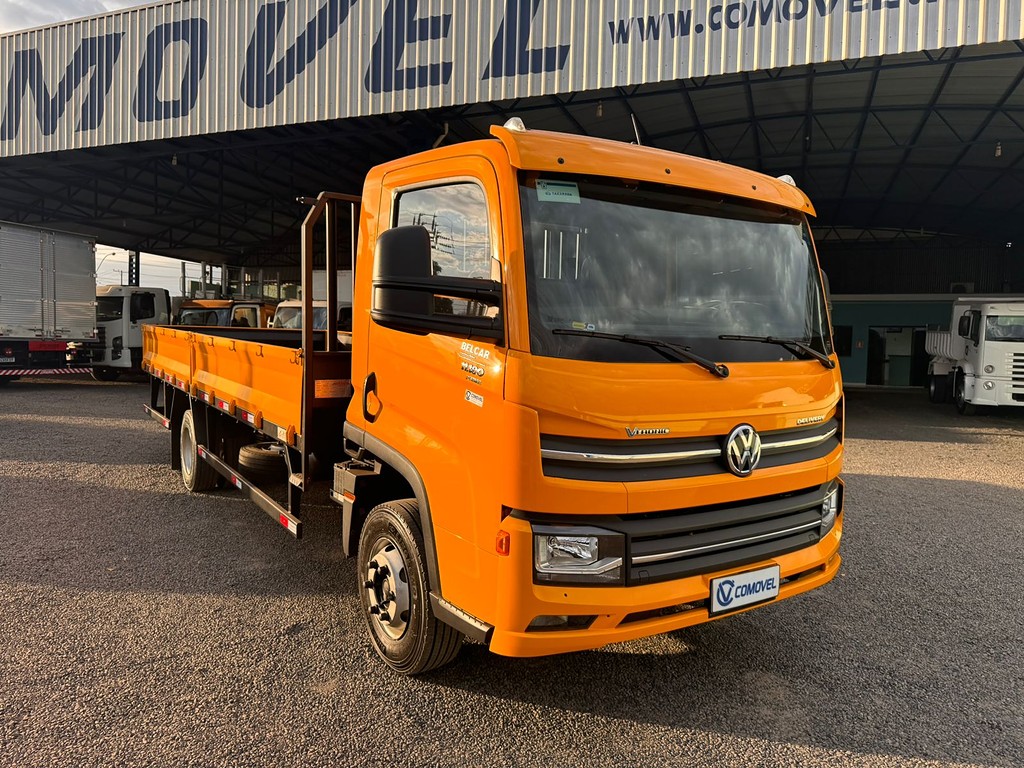 Caminhão VOLKSWAGEN VW 11180 Carroceria ANO 2023 de Comovel Veículos em São Paulo