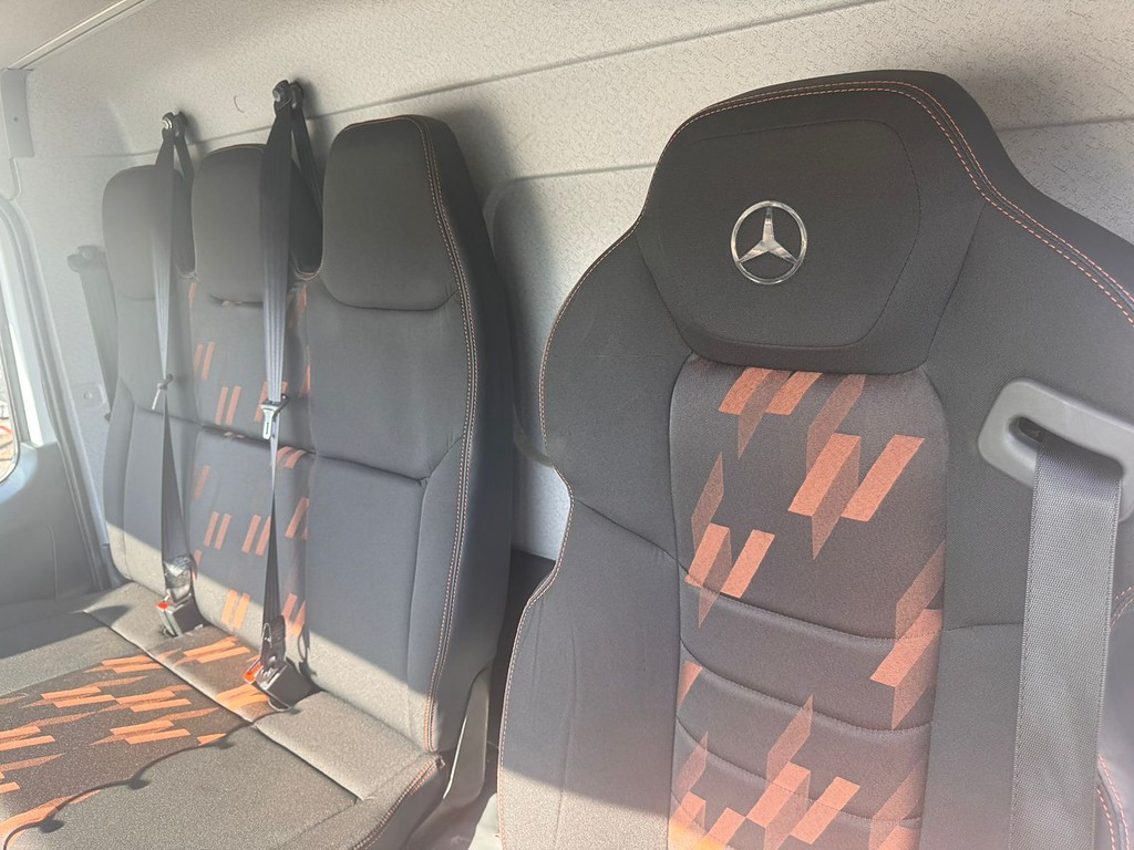 Caminhão MERCEDES BENZ MB 1719 Outras ANO 2023 de Comovel Veículos em São Paulo