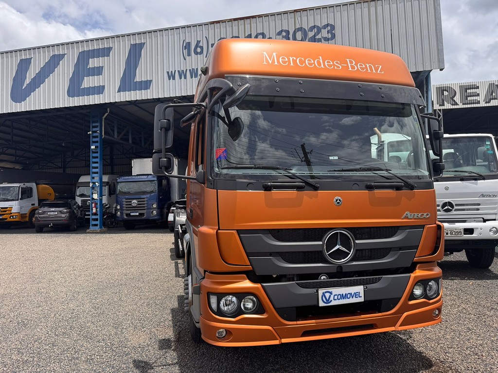 Caminhão MERCEDES BENZ MB 2429 Tanque Inox ANO 2024 de Comovel Veículos em São Paulo