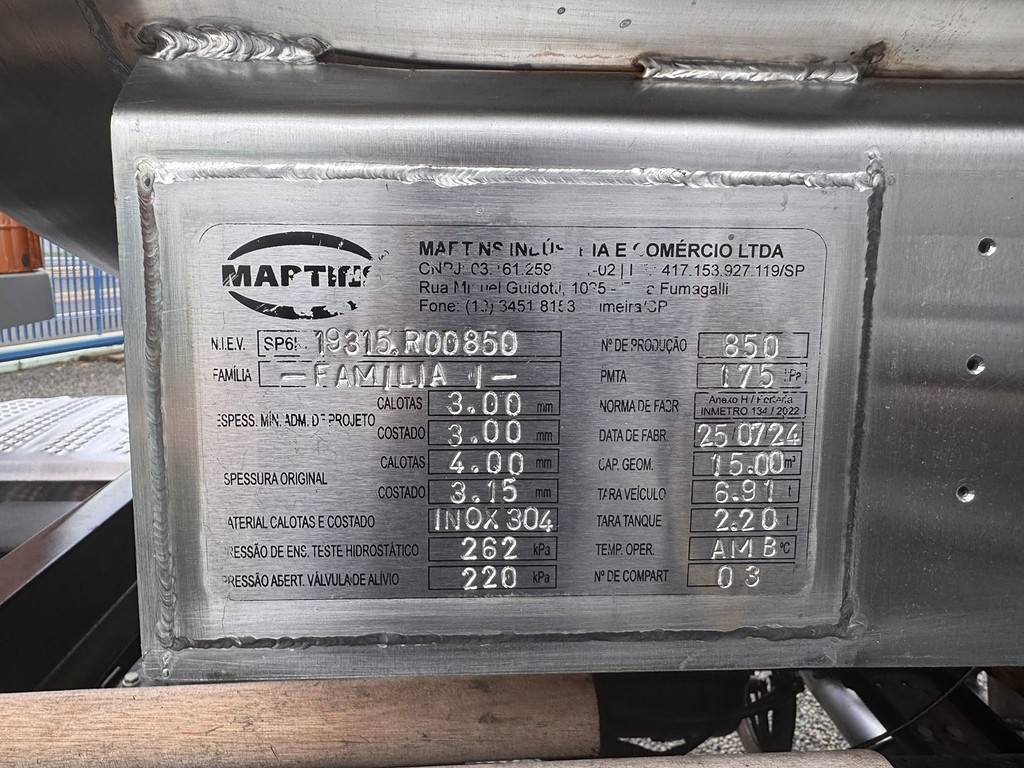 Caminhão MERCEDES BENZ MB 2429 Tanque Inox ANO 2024 de Comovel Veículos em São Paulo