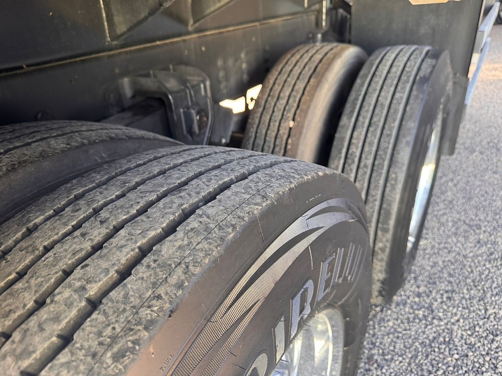 Caminhão VOLKSWAGEN VW 26260 Baú Sider ANO 2025 de Comovel Veículos em São Paulo