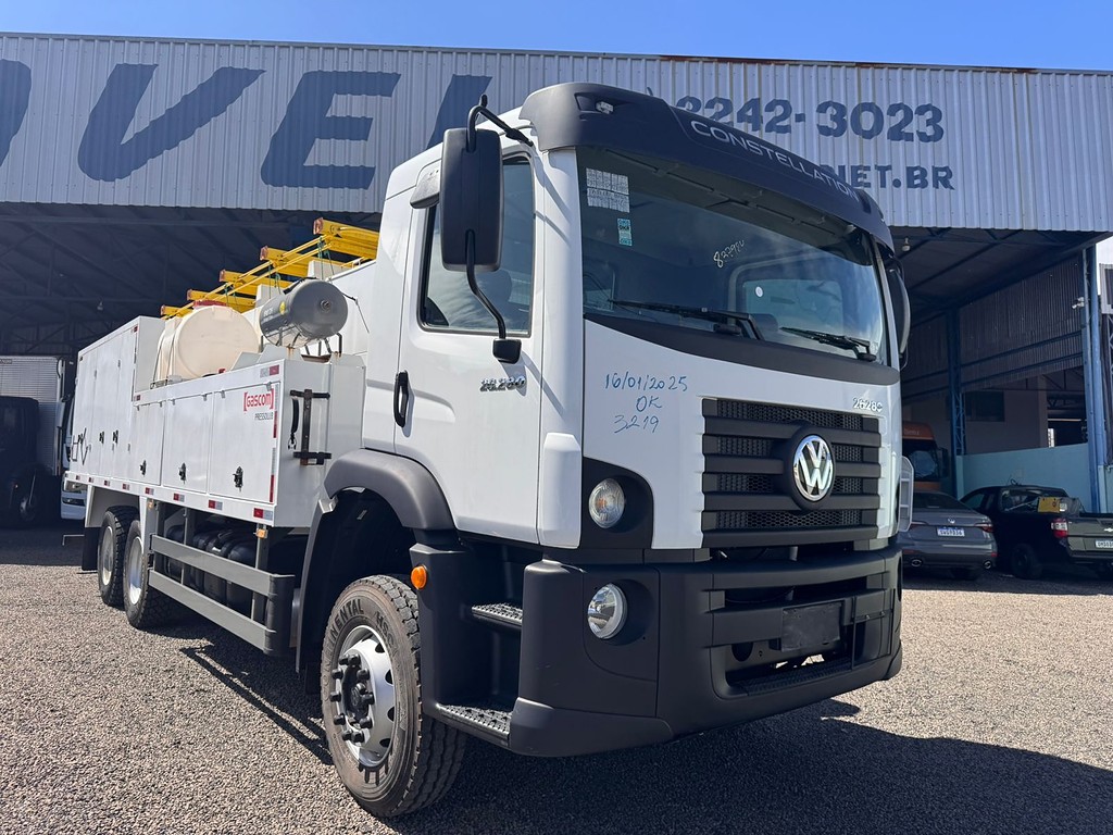 Caminhão VOLKSWAGEN VW 26280 Comboio ANO 2023 de Comovel Veículos em São Paulo