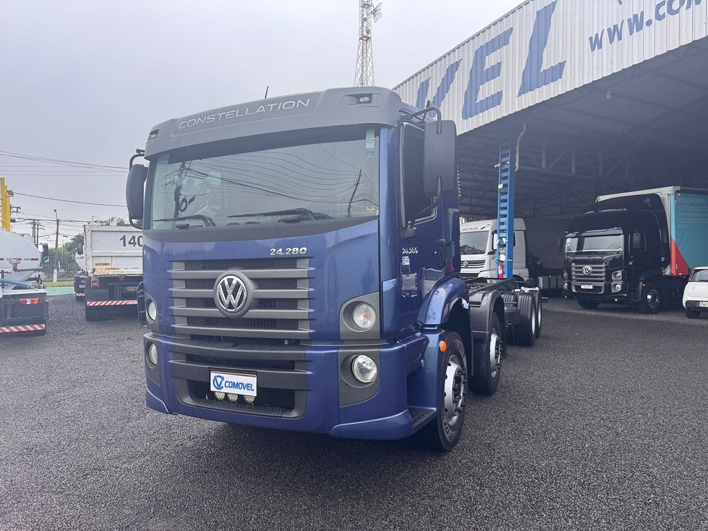 Caminhão VOLKSWAGEN VW 24280 Chassis ANO 2023 de Comovel Veículos em São Paulo
