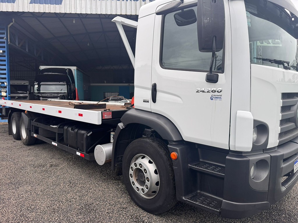 Caminhão VOLKSWAGEN VW 24280 Chassis ANO 2020 de Comovel Veículos em São Paulo