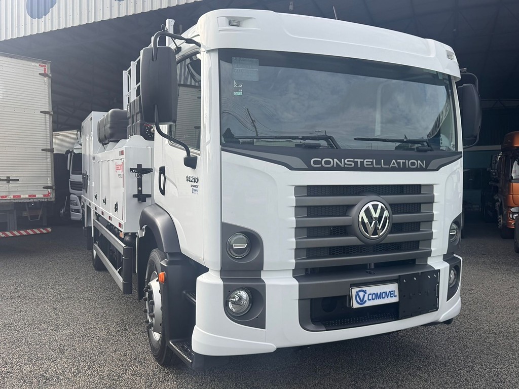 Caminhão VOLKSWAGEN VW 14220 Comboio ANO 2024 de Comovel Veículos em São Paulo