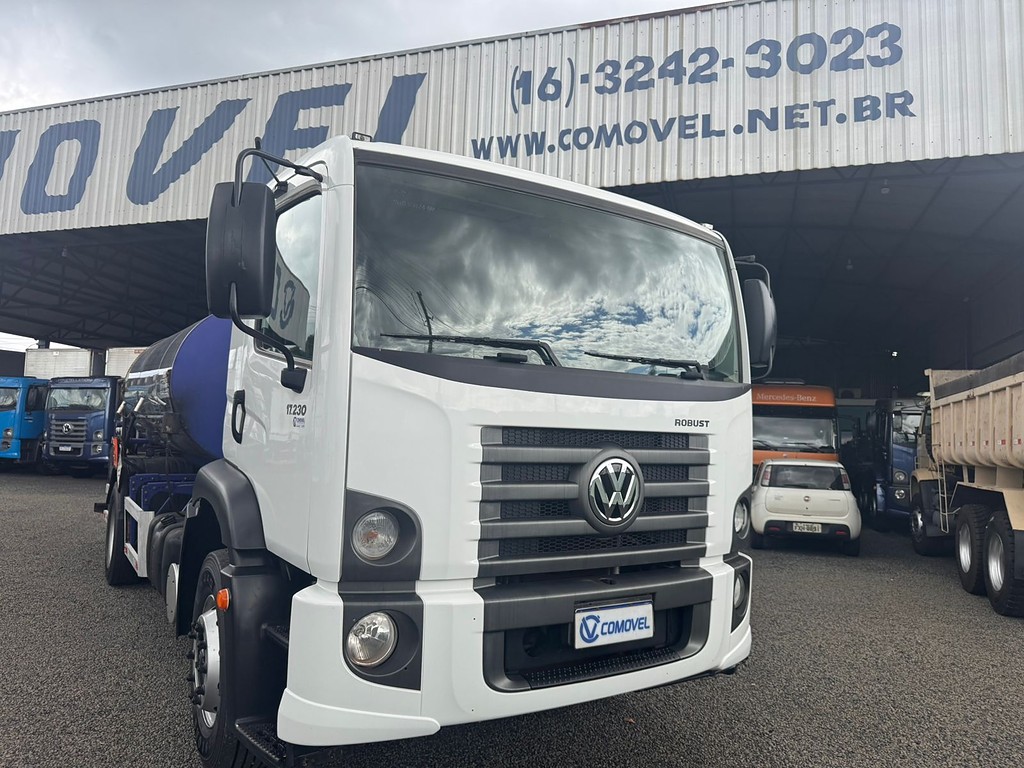 Caminhão VOLKSWAGEN VW 17230 Outras ANO 2021 de Comovel Veículos em São Paulo