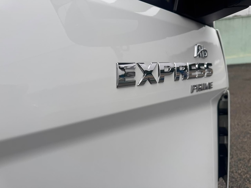 Caminhão VOLKSWAGEN DELIVERY EXPRESS Baú Furgão ANO 2022 de Comovel Veículos em São Paulo