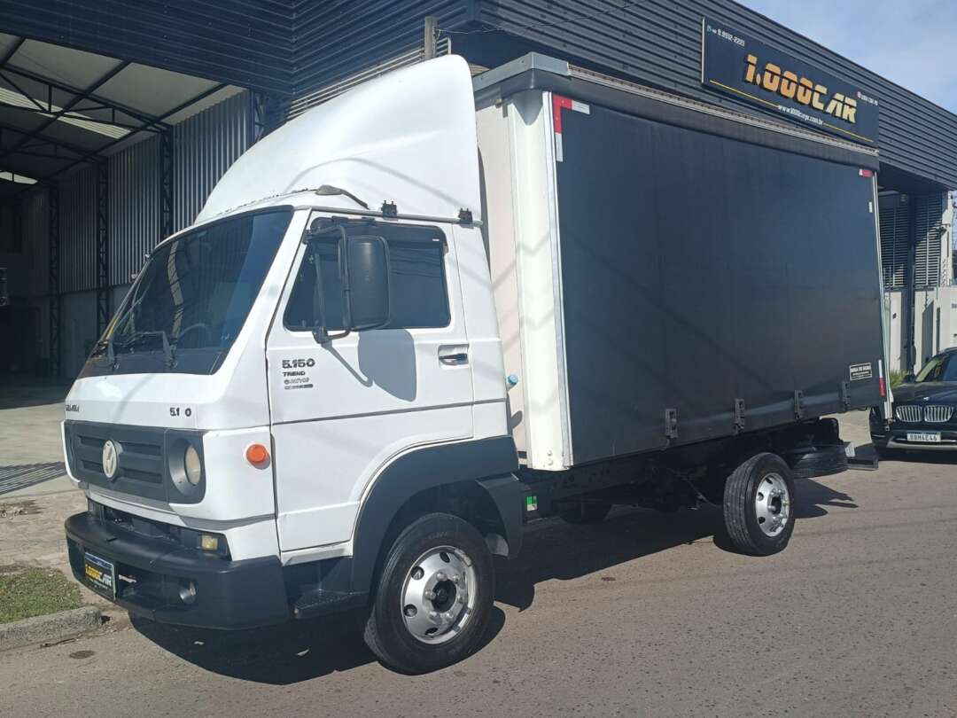 Caminhão VOLKSWAGEN VW 5150 Baú Sider ANO 2016 de 1.000CAR Curitiba no Paraná