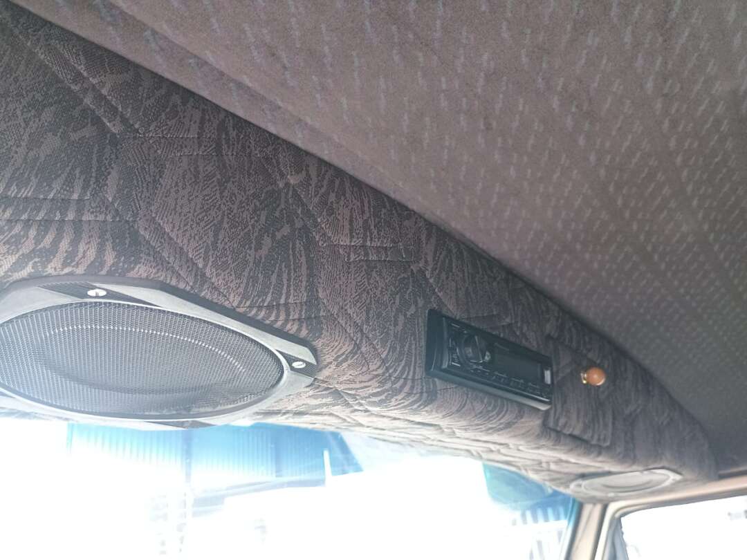 Caminhão VOLKSWAGEN VW 790 Baú Furgão ANO 1990 de 1.000CAR Curitiba no Paraná