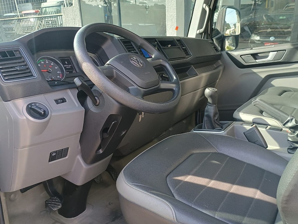 Caminhão VOLKSWAGEN DELIVERY EXPRESS Baú Furgão ANO 2023 de 1.000CAR Curitiba no Paraná