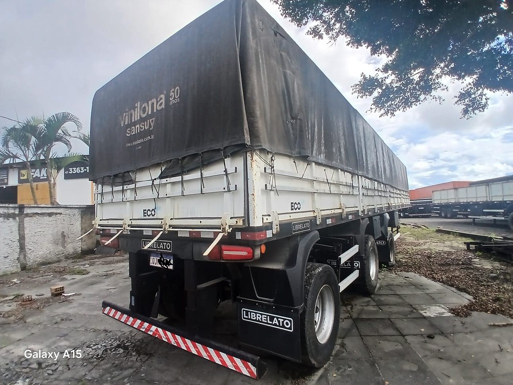 Carreta SEMI-REBOQUE GRANELEIRO Librelato ANO 2019 1+1+1 Vanderleia de Rodocatarina Implementos LTDA na Santa Catarina