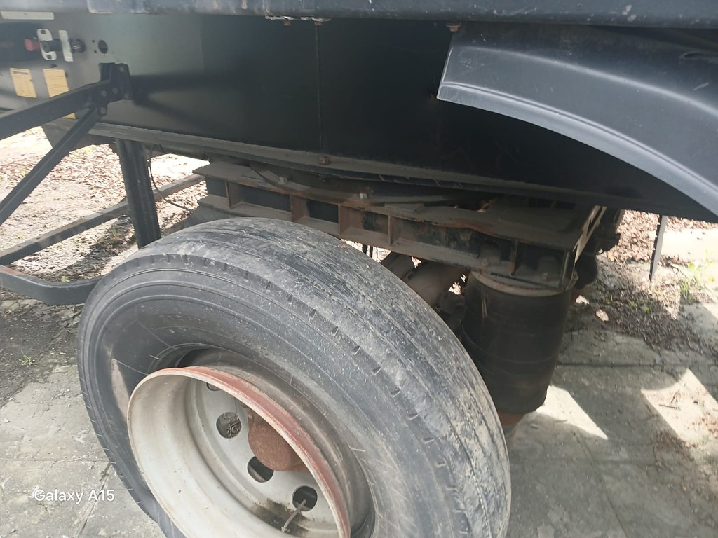 Carreta SEMI-REBOQUE GRANELEIRO Librelato ANO 2019 1+1+1 Vanderleia de Rodocatarina Implementos LTDA na Santa Catarina