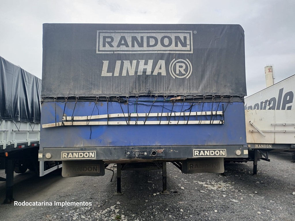 Carreta SEMI-REBOQUE GRANELEIRO Randon ANO 2019 3 Eixos de Rodocatarina Implementos LTDA na Santa Catarina