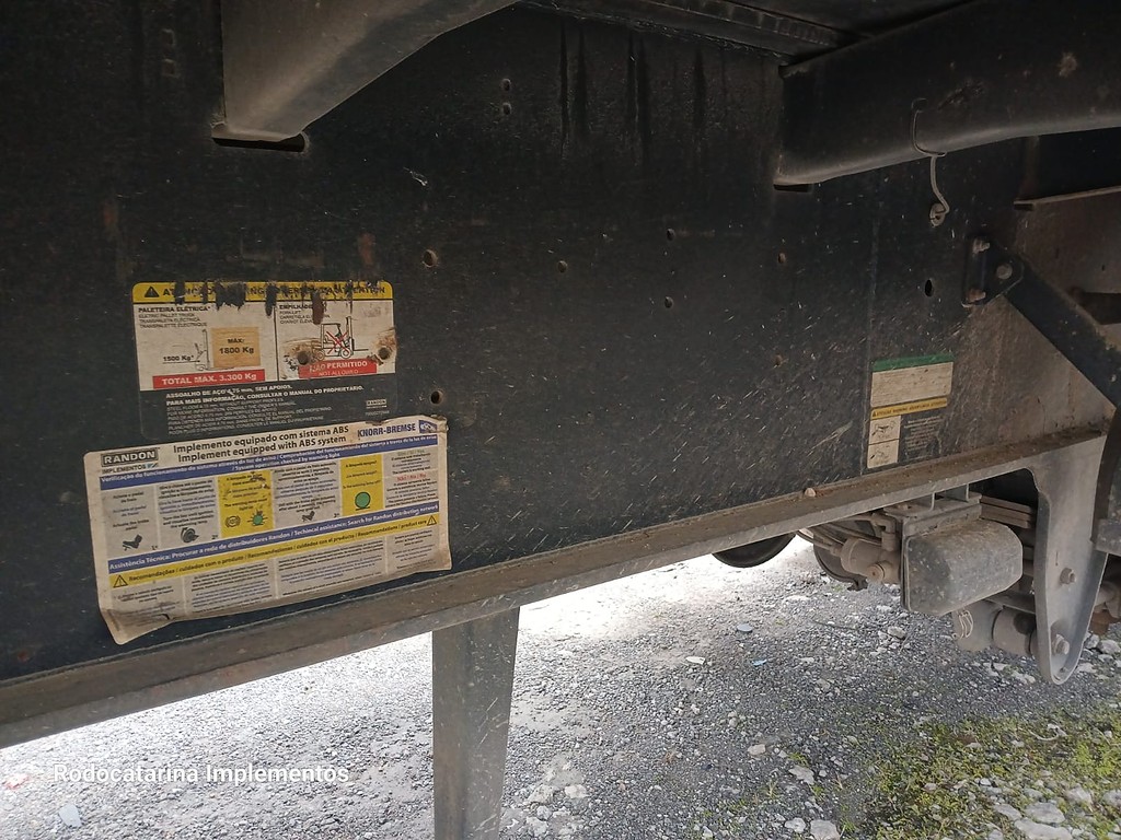 Carreta SEMI-REBOQUE GRANELEIRO Randon ANO 2019 3 Eixos de Rodocatarina Implementos LTDA na Santa Catarina