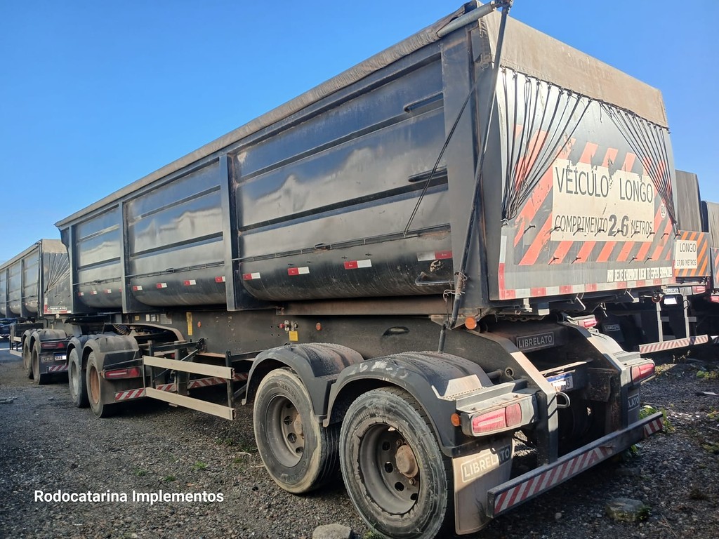 Carreta RODOTREM BASCULANTE Librelato ANO 2020 9 Eixos de Rodocatarina Implementos LTDA na Santa Catarina