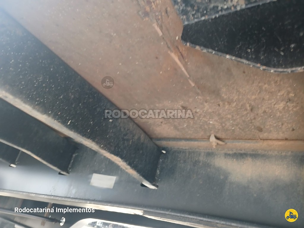 Carreta SEMI-REBOQUE GRANELEIRO Librelato ANO 2023 3 Eixos de Rodocatarina Implementos LTDA na Santa Catarina