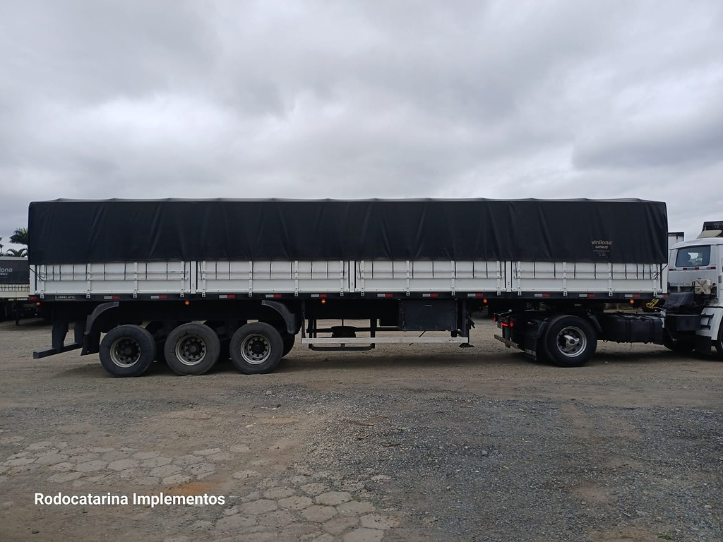 Carreta SEMI-REBOQUE GRANELEIRO Librelato ANO 2022 3 Eixos de Rodocatarina Implementos LTDA na Santa Catarina