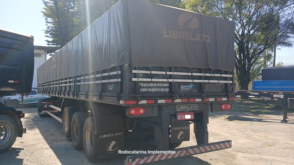 Carreta SEMI-REBOQUE GRANELEIRO Librelato ANO 2019 3 Eixos de Rodocatarina Implementos LTDA na Santa Catarina