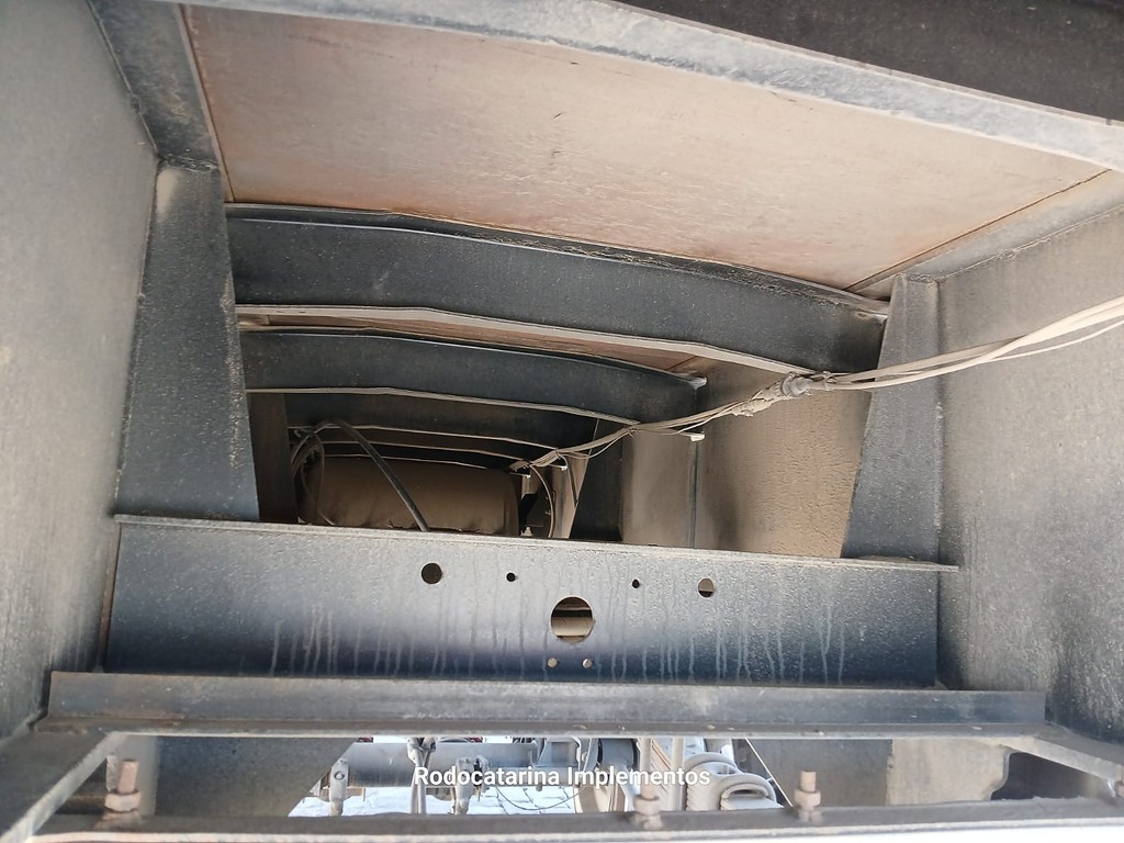 Carreta SEMI-REBOQUE GRANELEIRO Librelato ANO 2020 3 Eixos de Rodocatarina Implementos LTDA na Santa Catarina