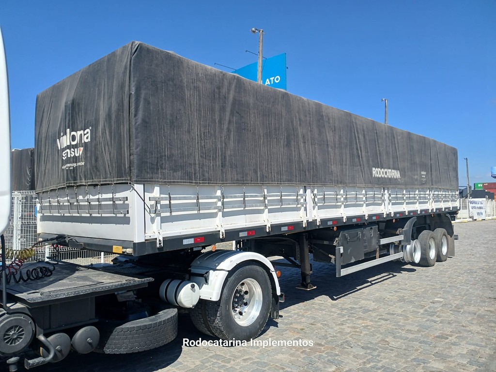 Carreta SEMI-REBOQUE GRANELEIRO Librelato ANO 2020 3 Eixos de Rodocatarina Implementos LTDA na Santa Catarina