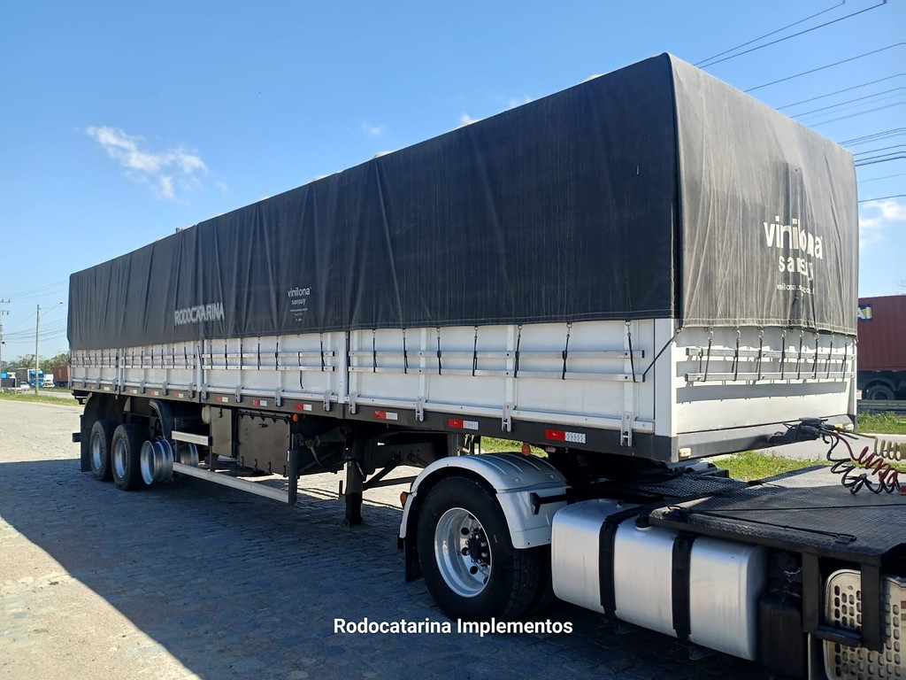 Carreta SEMI-REBOQUE GRANELEIRO Librelato ANO 2020 3 Eixos de Rodocatarina Implementos LTDA na Santa Catarina