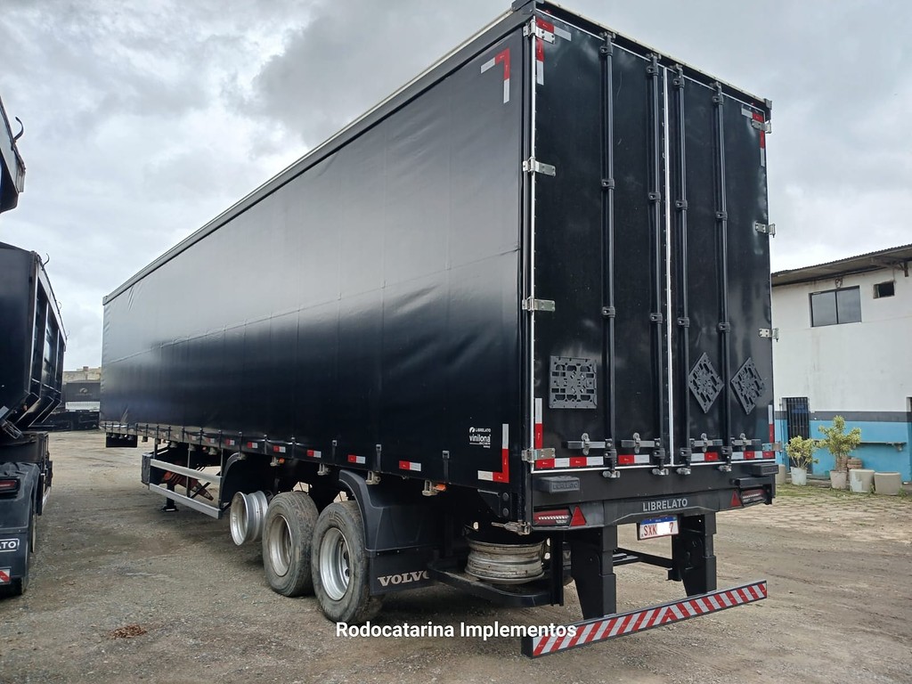 Carreta SEMI-REBOQUE BAU SIDER Librelato ANO 2024 3 Eixos de Rodocatarina Implementos LTDA na Santa Catarina