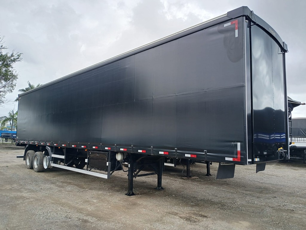 Carreta SEMI-REBOQUE BAU SIDER Librelato ANO 2024 3 Eixos de Rodocatarina Implementos LTDA na Santa Catarina