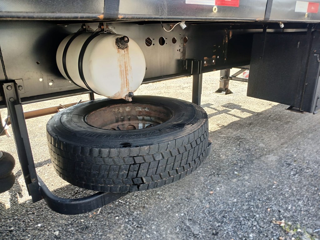 Carreta SEMI-REBOQUE BAU SIDER Librelato ANO 2022 1 Eixo de Rodocatarina Implementos LTDA na Santa Catarina