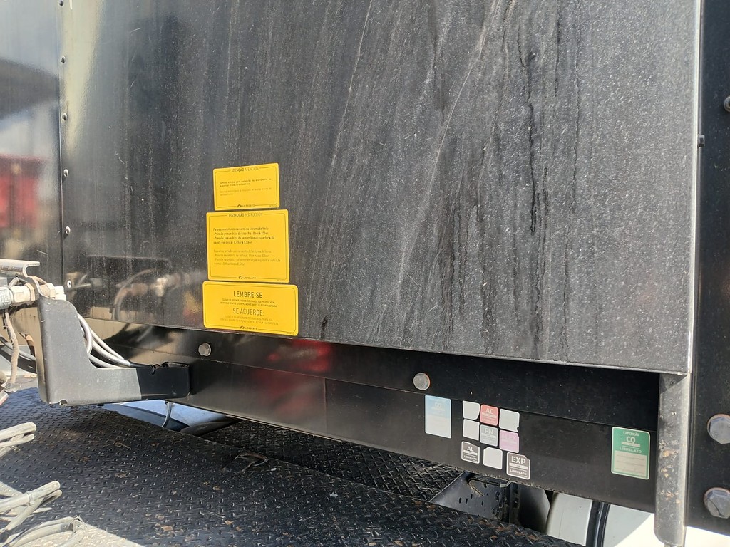 Carreta SEMI-REBOQUE BAU SIDER Librelato ANO 2022 1 Eixo de Rodocatarina Implementos LTDA na Santa Catarina