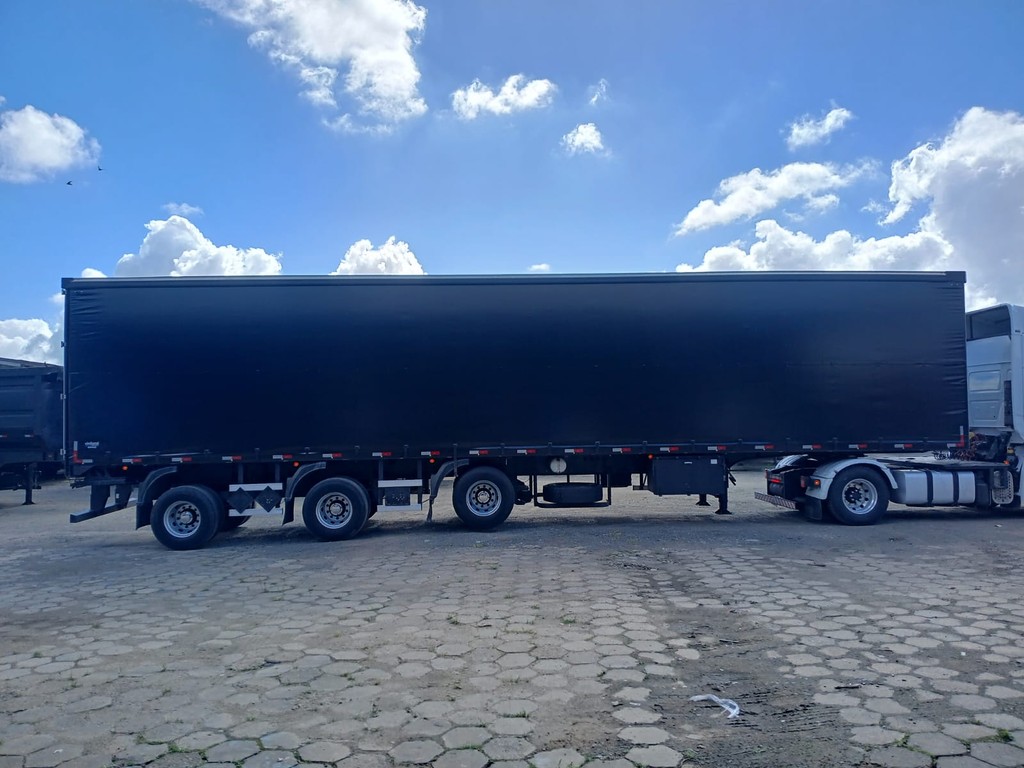 Carreta SEMI-REBOQUE BAU SIDER Librelato ANO 2022 1 Eixo de Rodocatarina Implementos LTDA na Santa Catarina