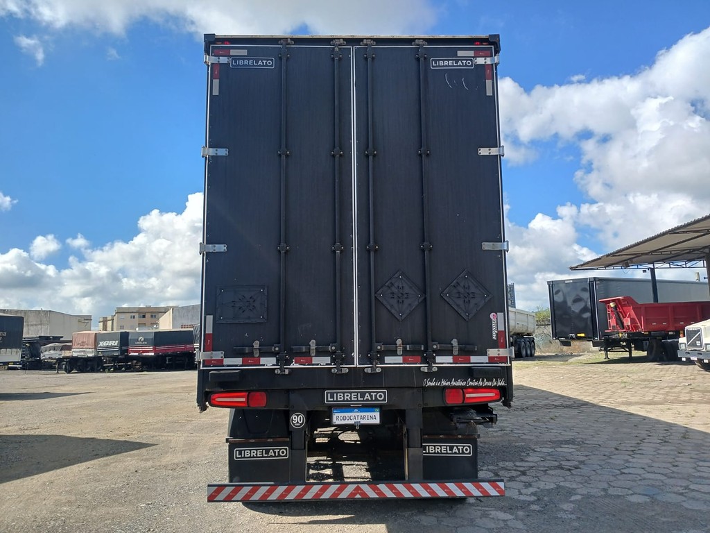 Carreta SEMI-REBOQUE BAU SIDER Librelato ANO 2022 1 Eixo de Rodocatarina Implementos LTDA na Santa Catarina