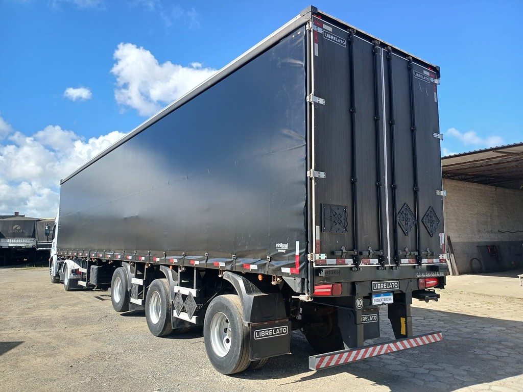 Carreta SEMI-REBOQUE BAU SIDER Librelato ANO 2022 1 Eixo de Rodocatarina Implementos LTDA na Santa Catarina