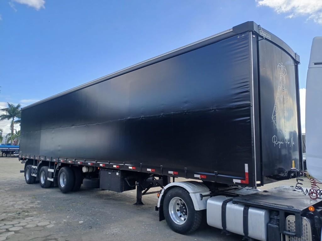 Carreta SEMI-REBOQUE BAU SIDER Librelato ANO 2022 1 Eixo de Rodocatarina Implementos LTDA na Santa Catarina