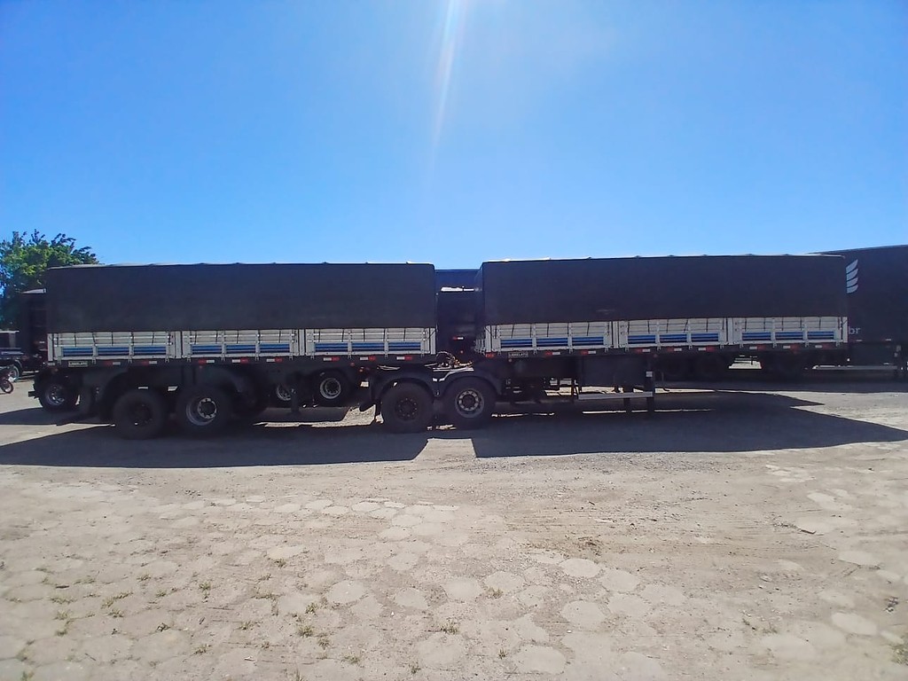 Carreta BITREM GRANELEIRO Librelato ANO 2021 4 Eixos de Rodocatarina Implementos LTDA na Santa Catarina