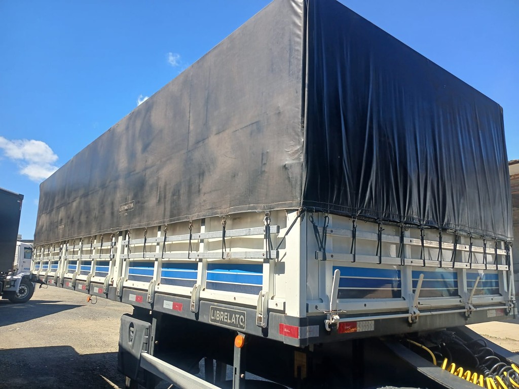 Carreta BITREM GRANELEIRO Librelato ANO 2021 4 Eixos de Rodocatarina Implementos LTDA na Santa Catarina