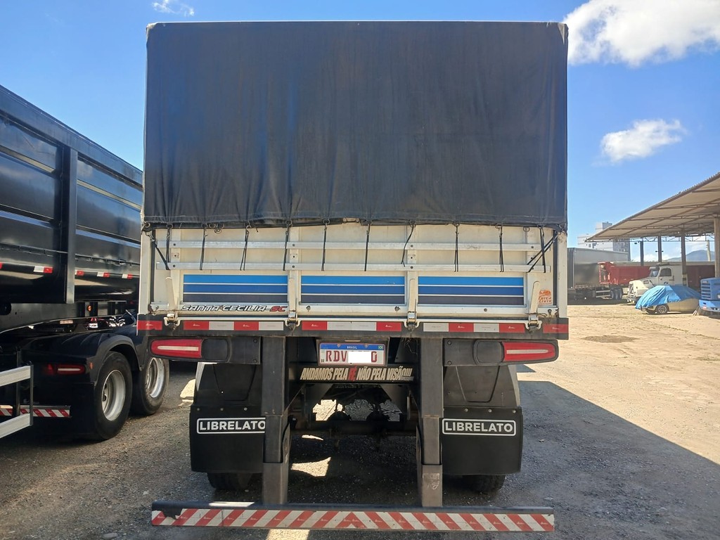 Carreta BITREM GRANELEIRO Librelato ANO 2021 4 Eixos de Rodocatarina Implementos LTDA na Santa Catarina